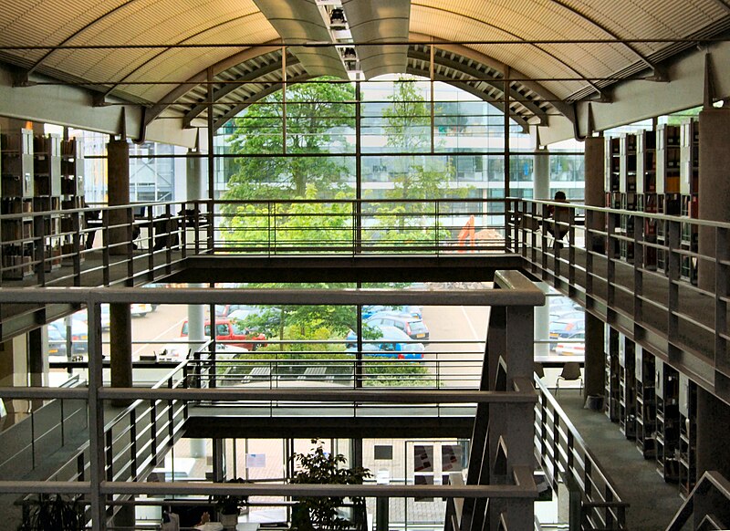 File:2008 05 28 Cranfield Vincent Building from Library.jpg