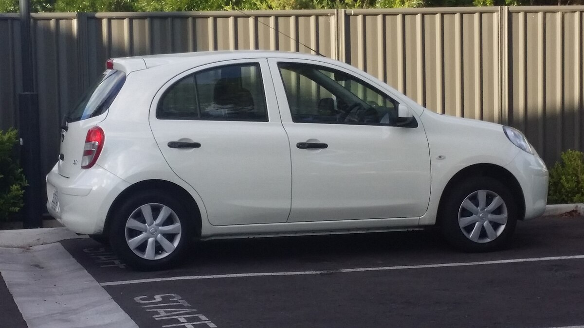 File:2010-2014 Nissan Micra (K13) ST hatchback (16071619796).jpg - Wikimedia  Commons