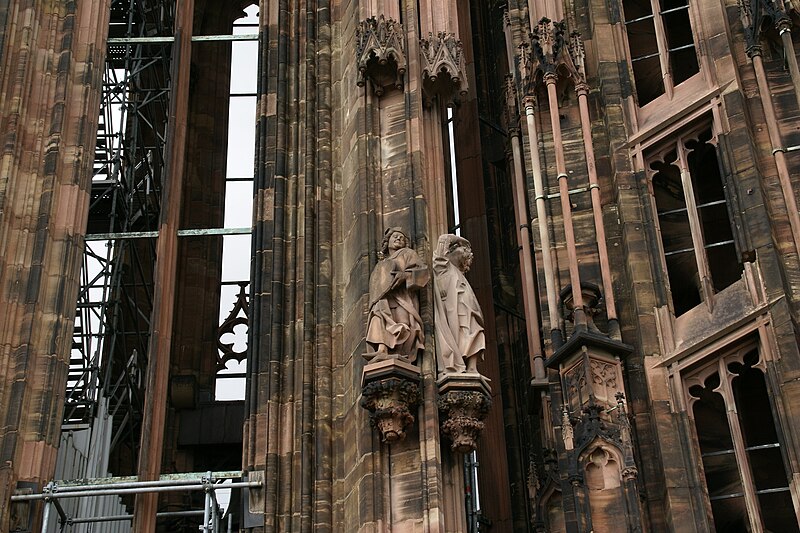 File:2011.09.17.155312 Tower cathedral Strasbourg.jpg