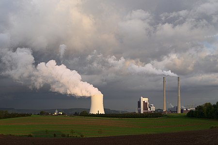 Heilbronn power plant in late afternoon, c/u/n by Kreuzschnabel