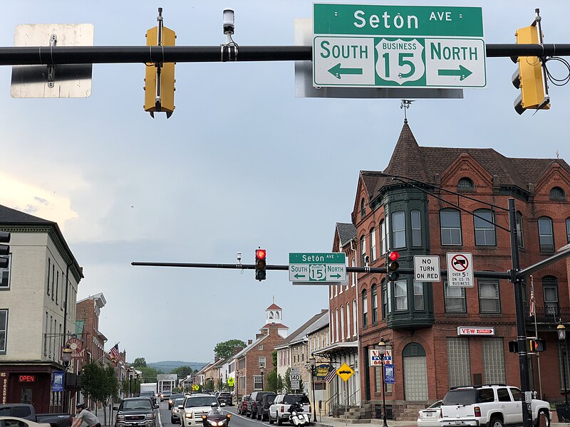 File:2019-05-19 15 57 58 View west along Maryland State Route 140 (Main Street) at U.S. Route 15 Business (Seton Avenue) in Emmitsburg, Frederick County, Maryland.jpg