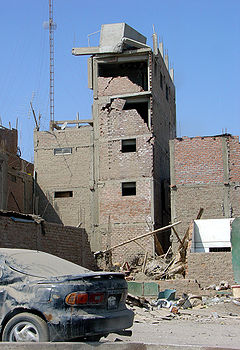 Effects of the earthquake on the Pan-American Highway between Ica and Lima