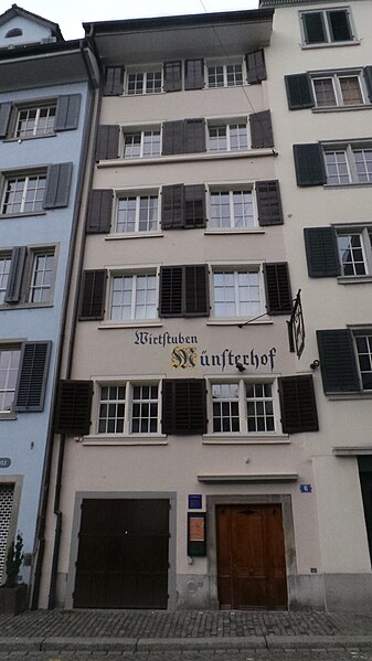 File:AA5151 Schäniser Haus.JPG