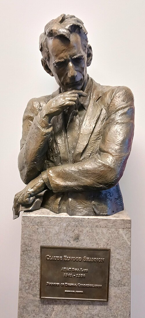 Statue of Claude Shannon at AT&T Shannon Labs