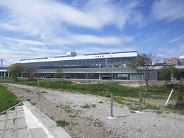 Vue sud de la gare d'Asahikawa.JPG