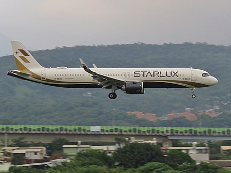 Fail:B-58201_STARLUX_Airlines_Airbus_A321-252NX_Final_Approaching_TSA_RW10_20191105-5(3x4).jpg