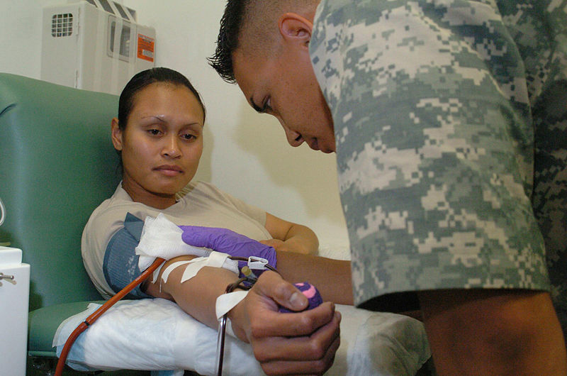 File:Bagram blood donation -a.jpg