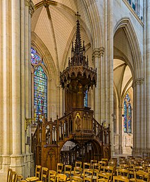 The carved wooden pulpit of the Basilica of Saint Clotilde in Paris, France Basilica of Saint Clotilde Pulpit, Paris, France - Diliff.jpg