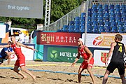 Deutsch: Beachhandball Europameisterschaften 2019 (Beach handball Euro); Tag 1: 2. Juli 2019 – Männer, Vorrunde Gruppe D, Polen-Schweden 2:1 (18:10, 15:9; 8:6) English: Beach handball Euro; Day 1: 2 July 2019 – Men Preliminary Round Group D – Poland-Sweden 2:1 (18:10, 15:9; 8:6)