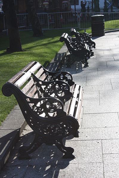 File:Belfast City Hall, April 2010 (04).JPG