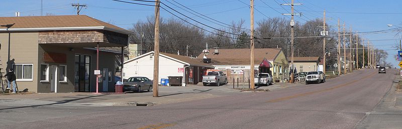 File:Bennet, Nebraska Monroe Street 2.JPG