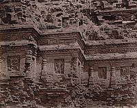 அழகிய சிற்பங்கள் கொண்ட பித்தர்காம் கோயில், 1875