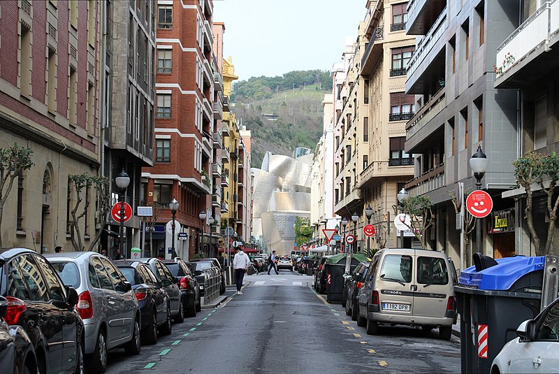 File:Bilbao - Guggenheim Bilbao Museoa (28716616524).jpg