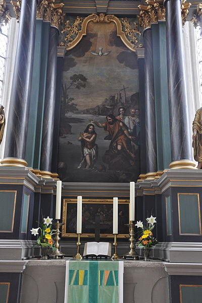 File:Bordesholm Klosterkirche Hochaltar img04.jpg