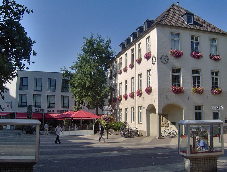 File:Borneplatz Rheine.jpg