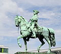 de:Braunschweig: Statue von Herzog de: Karl Wilhelm Ferdinand (Braunschweig-Wolfenbüttel) vor dem de:Braunschweiger Schloss