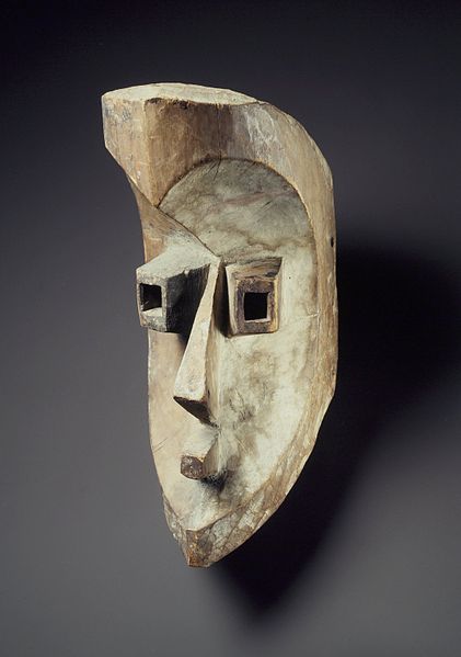 African mask, late 19th century. Wood, 14” x 6” x 9”. Brooklyn Museum, New York.