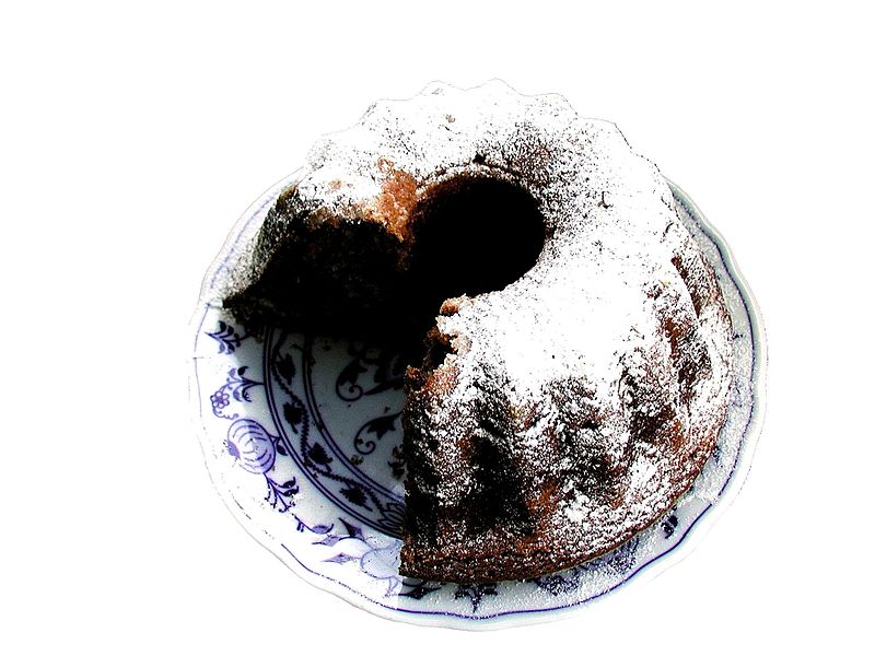 File:Cake decorated.jpg