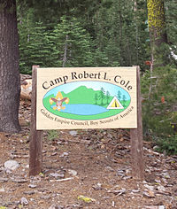 Camp Robert Cole Eingang.jpg