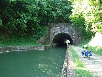 Canal des Ardennes, tunnel de Saint-Aignan.