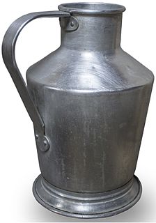 Cegléd water jug