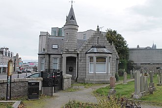 Cemetery Lodge, Nellfield Cemetery Cemetery Lodge, Nellfield Cemetery.jpg