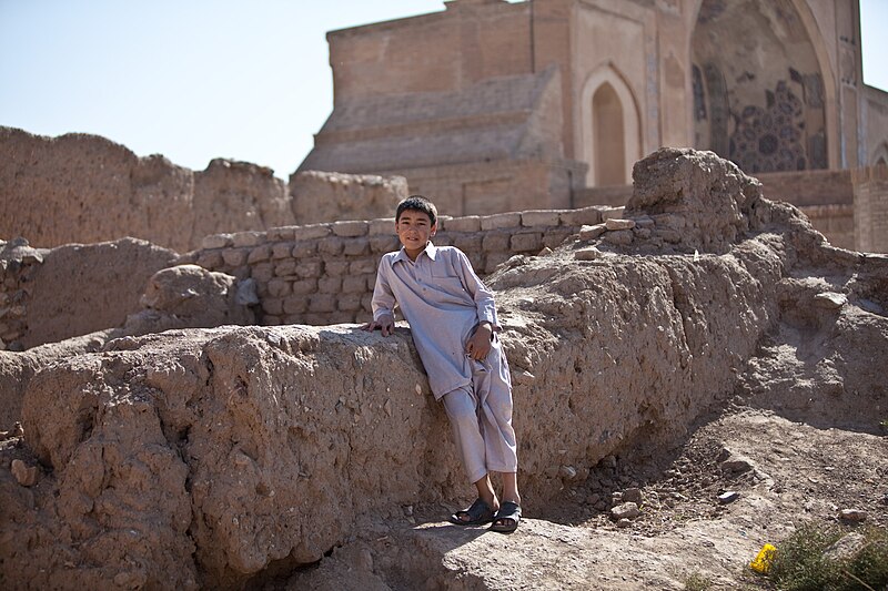 File:Cool kid - Herat, Afghanistan (4111477337).jpg