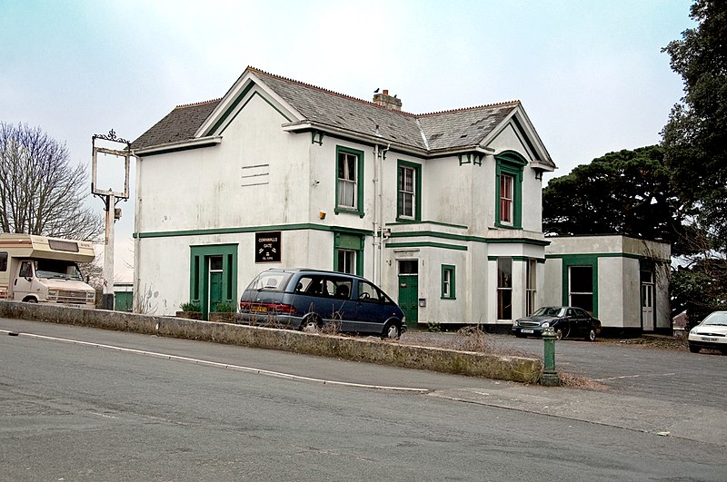 File:Cornwalls Gate - Plymouth - geograph.org.uk - 1761281.jpg