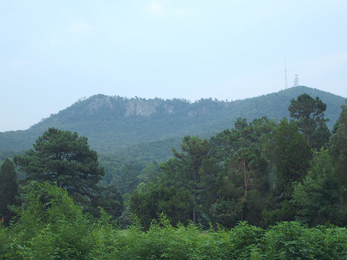 Suttle mountain. Монаднок гора. Гастонии, штат Северная Каролина. Crowders Mountain State Park. Южная Каролина горы.