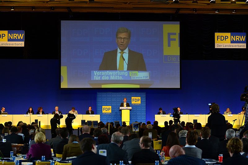 File:Dr. Guido Westerwelle, FDP-Bundesaußenminister (10582421534).jpg