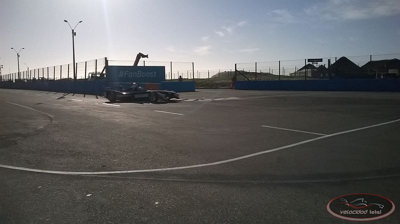 File:Dragon Racing Punta del Este ePrix 2014 05.jpg