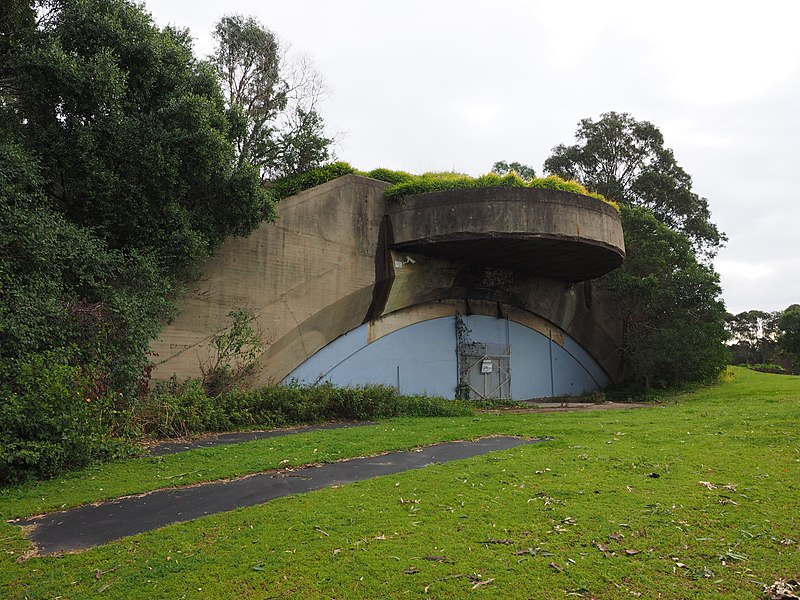 File:Drummond Battery gun emplacement 2 August 2020 - angled view.jpg