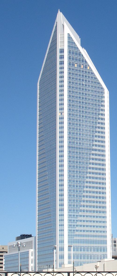 550 South Tryon, former Duke headquarters in Charlotte, 2010