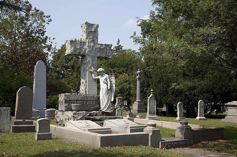 File:E. Hayes Trowbridge plot, Grove Street Cemetery, New Haven, CT.jpg