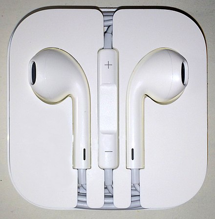 Apple EarPods in their box