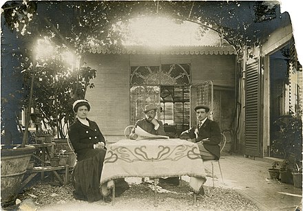 Puccini with his wife Elvira and son Antonio, 1900