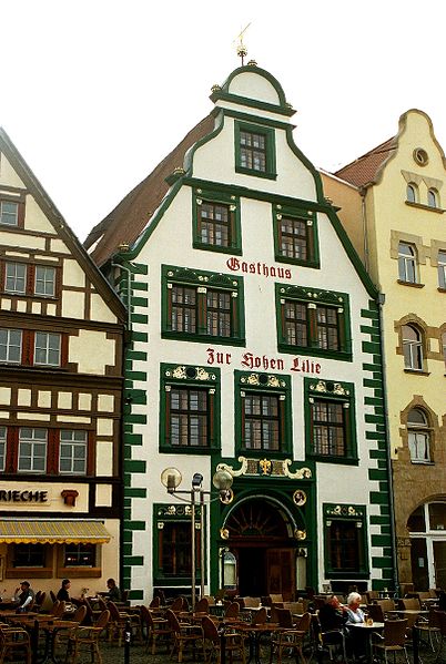 File:Erfurt, the inn "Zur Hohen Lilie".jpg