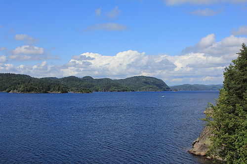 Larvik is home to two of Vesfold's largest lakes: Farris and Goksjø.