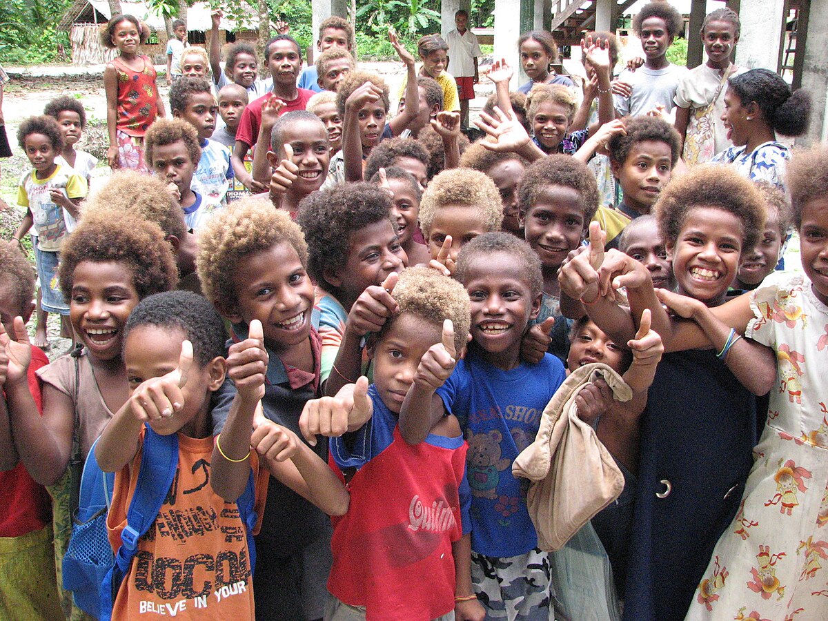 Fenualoa Tuo school children.jpg