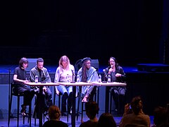 Table ronde sur le féminisme animée par Caroline Dayer avec Lauren Bastide, Akua Naru, Meloe Gennai et Éléonore Lépinard au Festival Les Créatives 24 novembre 2018