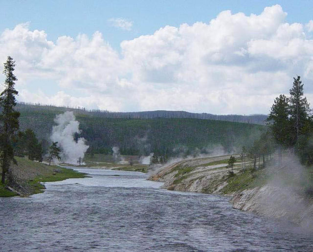 File:Firehole_River_near_Excelsior_Geyser_in_Yellowstone.jpg