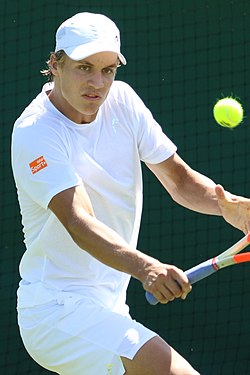 Jonáš Forejtek ve Wimbledonu 2022