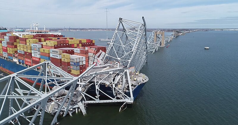 File:Francis Scott Key Bridge and Cargo Ship Dali NTSB view.jpg