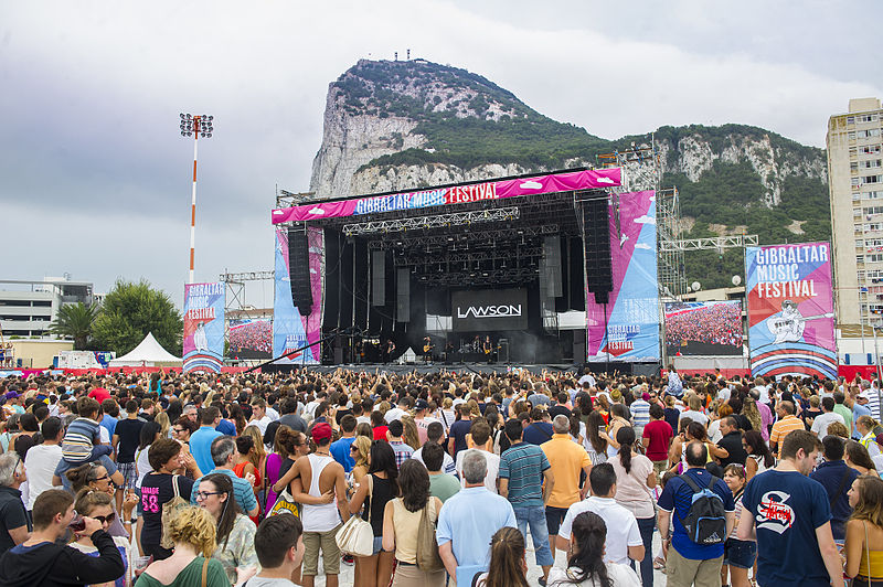 File:GIBRALTAR MUSIC FESTIVAL 2013 - PUBLICO Y AMBIENTE (9703047066) (3).jpg