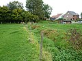 Het water vlak voor de molen, stroomopwaarts gezien