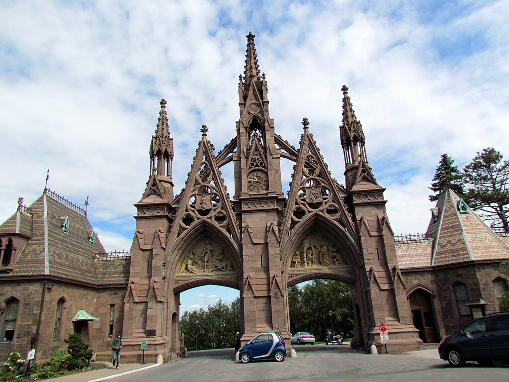 File Green-Wood Cemetery Brooklyn-8.jpg - Wikimedia Commons