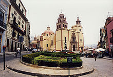 Plaza de la Paz e la Basílica Colegiata de Nuestra Señora de Guanajuato (2004)