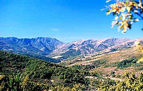 Sierra de Ayllón, en doğuda