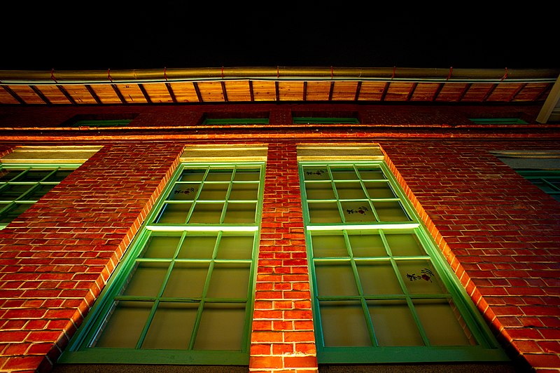 File:House of Citizen-Memorial Hall of Attendance, windows (Taiwan).jpg