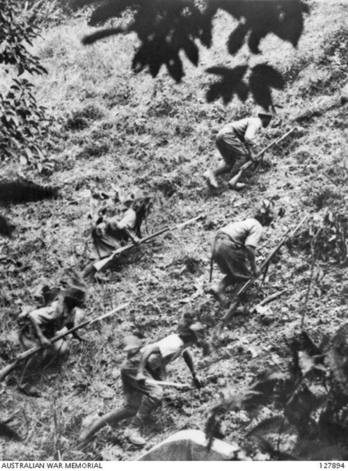 Japanese troops near Gemas.